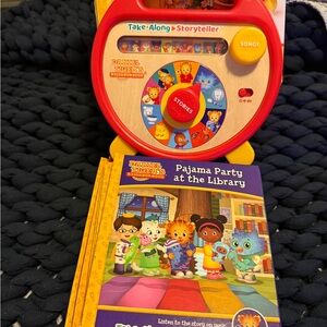 Daniel Tiger Take a Long Storyteller with Books